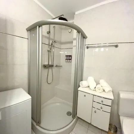 The Grand Vista - View & Parking Apartment