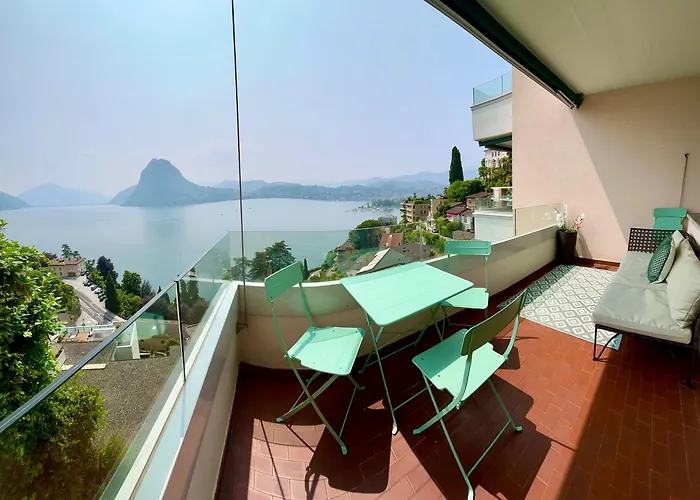 アパート The Grand Vista - View & Parking