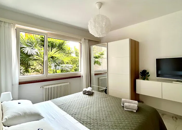 The Grand Vista - View & Parking * Lugano