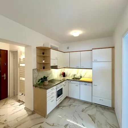 The Grand Vista - View & Parking Lugano